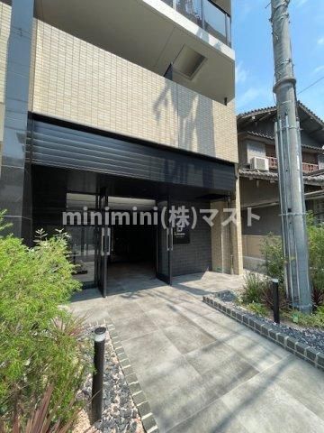 リヴェント森ノ宮のエントランス