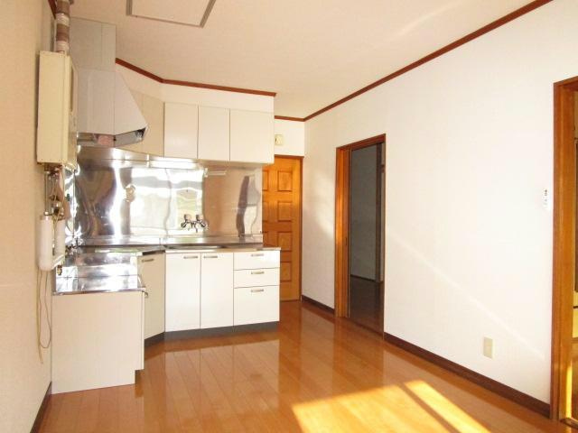 ホワイトハウス（柏木町）の居間・リビング