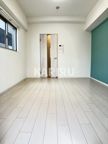 ウエンズ玉造ESTの居間・リビング