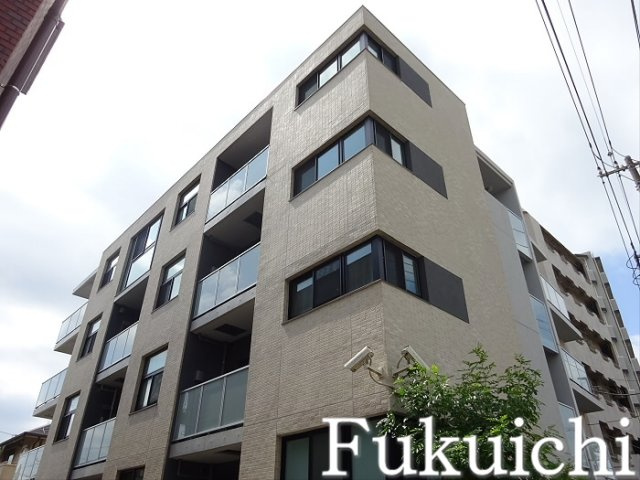 House Avenue柿の木坂の外観