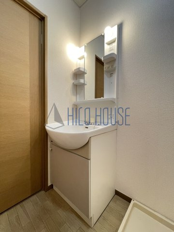 レフィナードAの洗面所