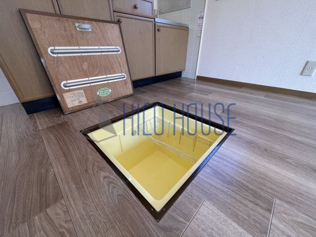 レフィナードAの収納