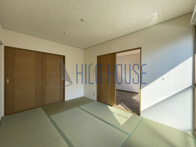 レフィナードAの和室