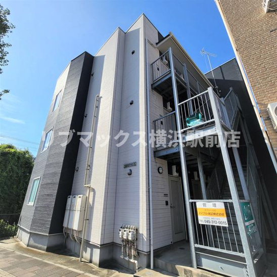 【外観】QuadrifoglioⅡ(ｸｱﾄﾞﾘﾌｫﾘｵ2) 