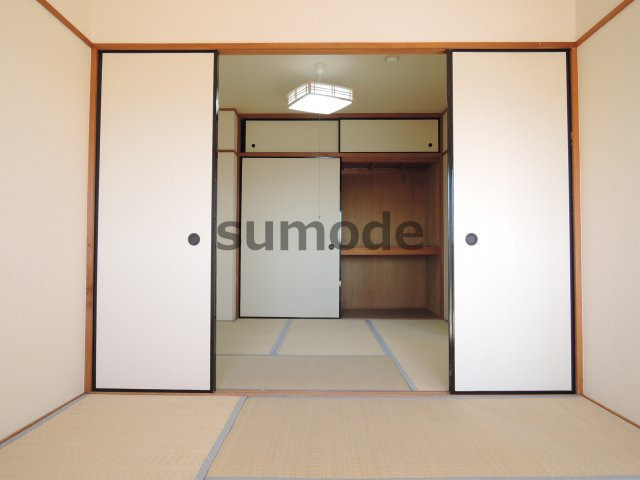 サンヴェール高槻の寝室