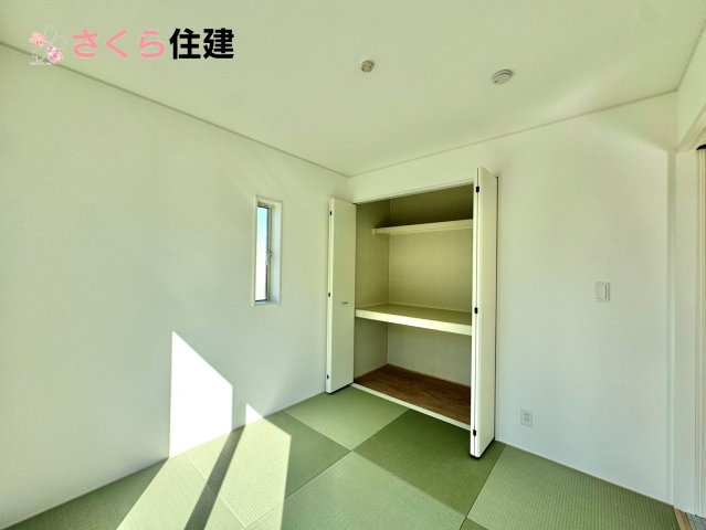 クレイドルガーデン　宇都宮市川田町第6　５号棟の和室|扱いやすくデザイン性の高い畳の和室はお昼寝スペースにしたり、お孫さんが泊まりに来たら客間にもります
