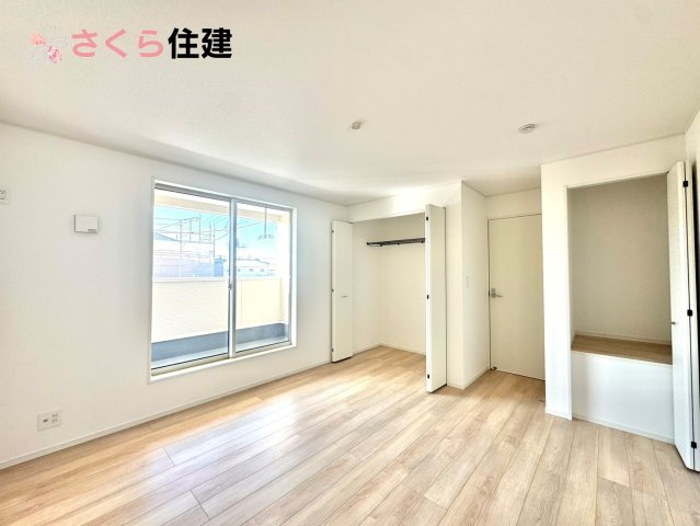 クレイドルガーデン　宇都宮市川田町第6　５号棟の洋室|広々とした洋室です♪お子様の成長に伴って増えていく荷物にも対応できます！