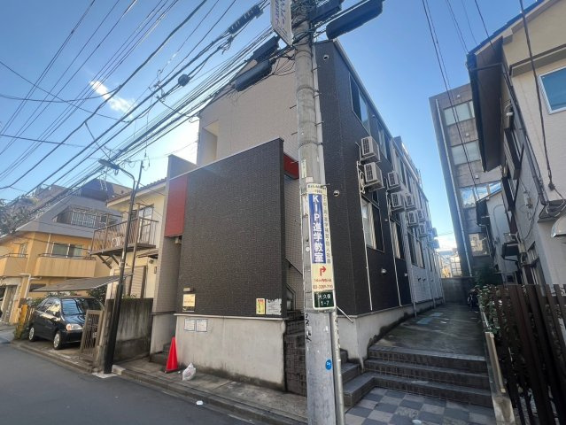 シャンブル東新宿