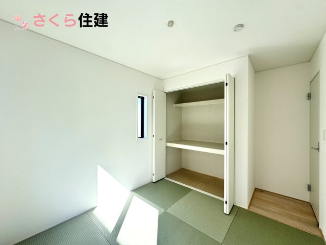 クレイドルガーデン　宇都宮市川田町第6　６号棟の和室|扱いやすくデザイン性の高い畳の和室はお昼寝スペースにしたり、お孫さんが泊まりに来たら客間にもります