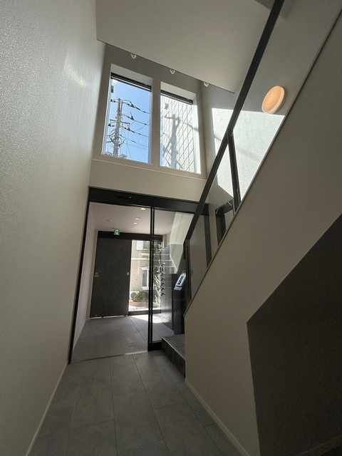 テラス高野台のロビー