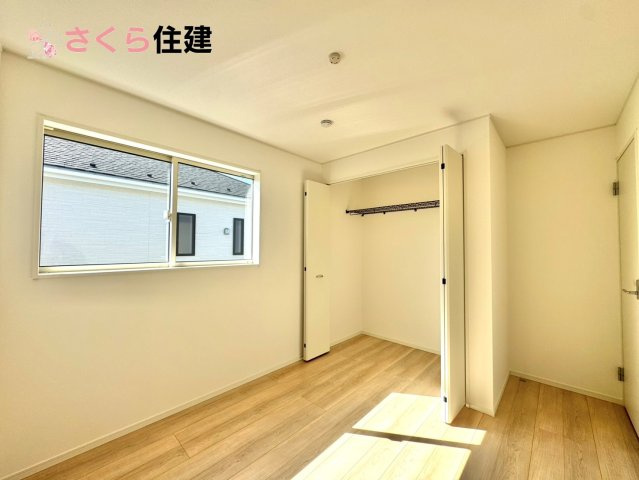 クレイドルガーデン　宇都宮市川田町第6　７号棟の洋室|各部屋に収納あります！荷物が多い子育て世代や、趣味道具の多い方にもうれしいですね♪

									
