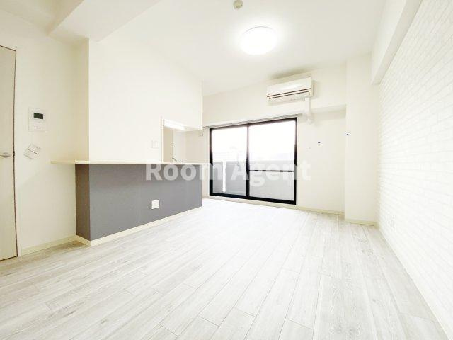 GRANDUKE新栄の居間・リビング