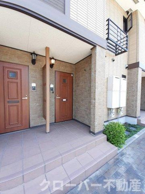 【エントランス】 | エレガンシア・ブローテⅡ