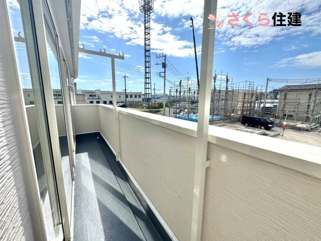 クレイドルガーデン　宇都宮市川田町第6　８号棟のバルコニー|家族全員分の布団もゆったり並べられる広々バルコニー！
