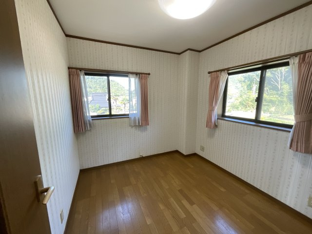【洋室】 | 山口町戸建