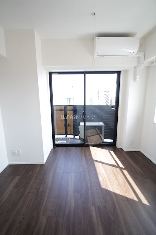 クラリッサレーヴ阪東橋の寝室