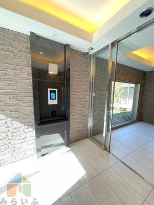 【エントランス】 | RAXA覚王山