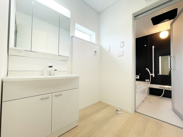 新築戸建・建売　柴田町船岡東1丁目　耐震・制震　船岡小・船岡中の独立洗面台