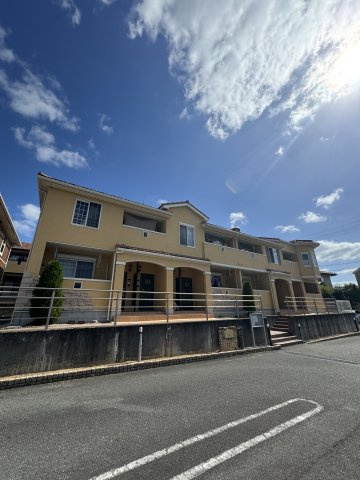 ラッフィナート・カーサ弐番館の外観