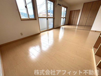 【居間・リビング】 | メルベーユ C棟