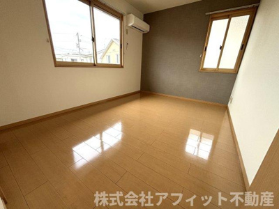 【寝室】 | メルベーユ C棟 | 北側洋室6帖