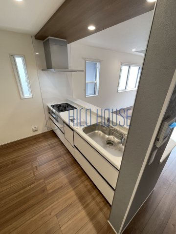 BLOOMING MAISON川越市的場3号棟のキッチン