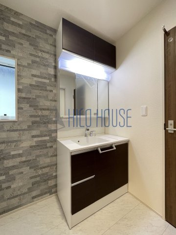 BLOOMING MAISON川越市的場3号棟の洗面所