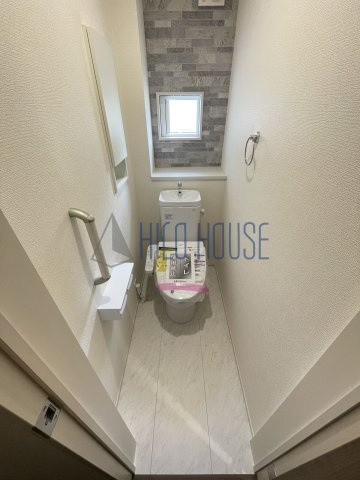 BLOOMING MAISON川越市的場3号棟のトイレ