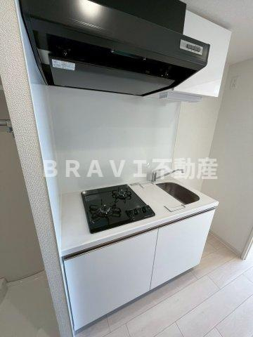 ソルテラスOSAKA緑橋クレアスト　BRAVI不動産のキッチン|【ソルテラスOSAKA緑橋クレアスト】コンパクトなキッチンで掃除もラクラク