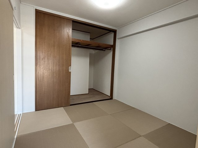 4.5帖の和室はクローゼット付き