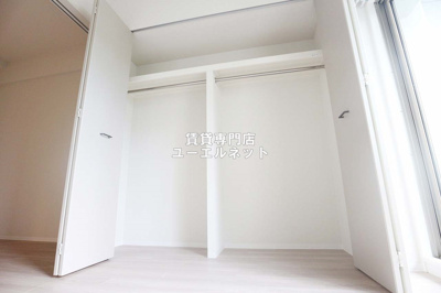 【収納】 | MAXIV CROS 江坂 | クローゼット付きでお部屋もスッキリ♪