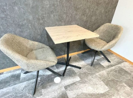 新橋プラザビルの内装