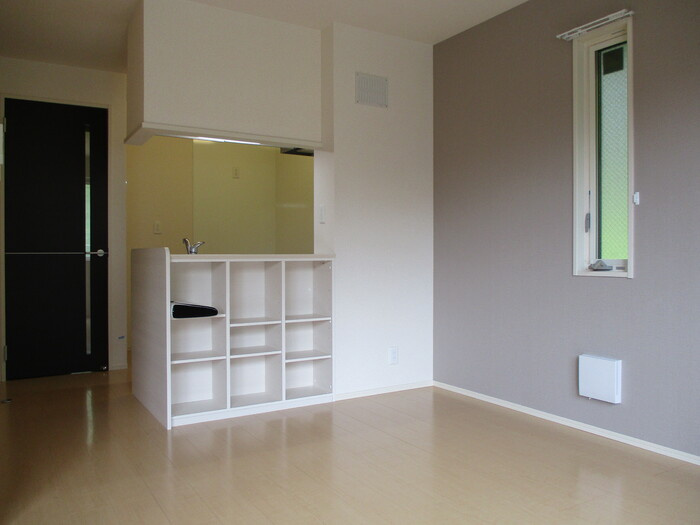 リヴェール壱番館の居間・リビング