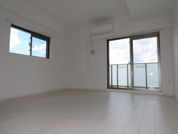 ParkBear大須の居間・リビング