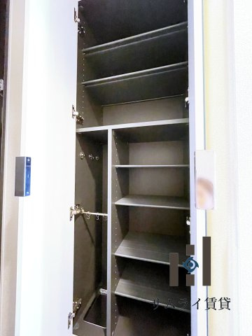 ParkBear大須の玄関