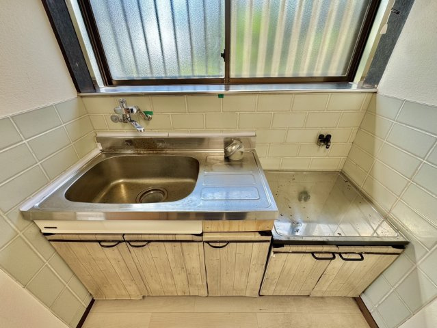 龍ヶ崎市川原代町中古戸建のキッチン