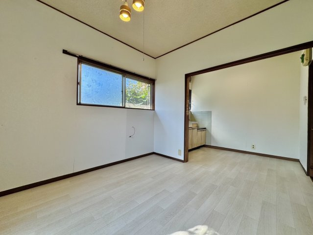 龍ヶ崎市川原代町中古戸建のキッチン