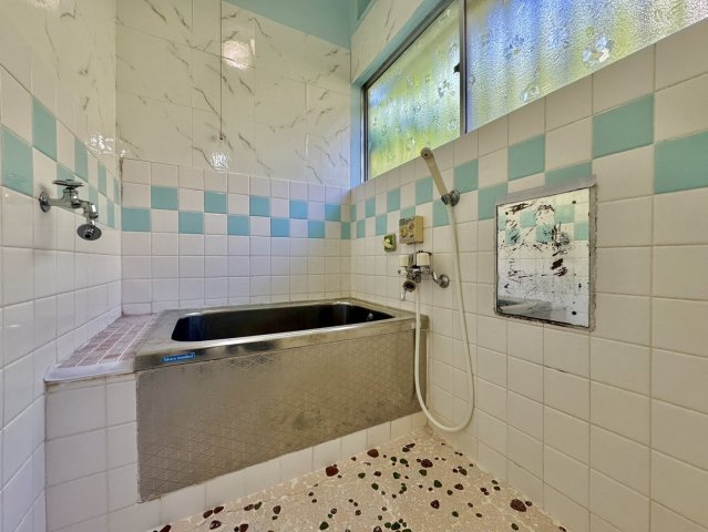 龍ヶ崎市川原代町中古戸建の浴室