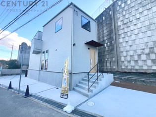 木造2階建て
