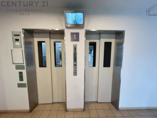 エレベーター2基