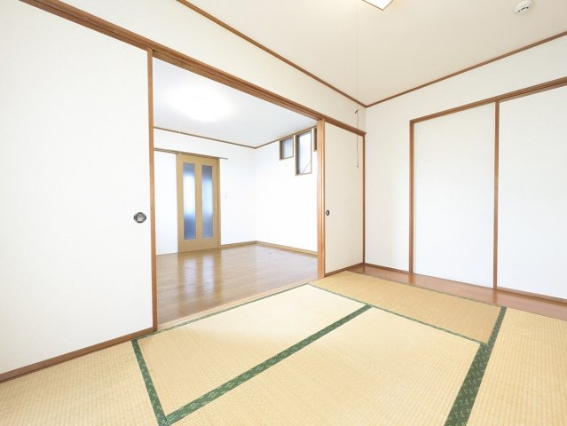 太田市由良町戸建の和室