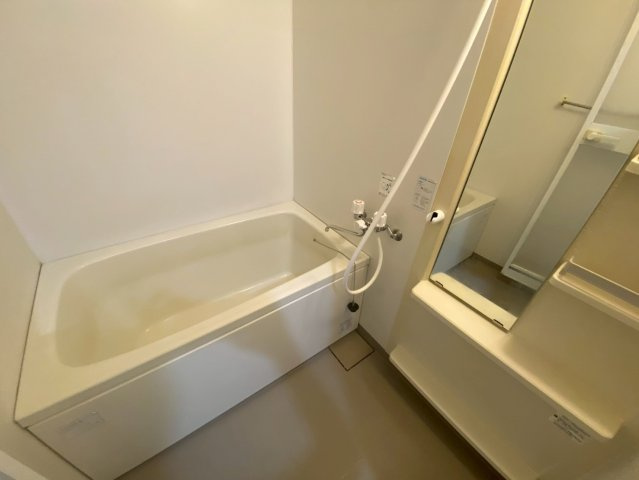 三旺マンション藤森の浴室|お風呂で日々の疲れを落としましょう