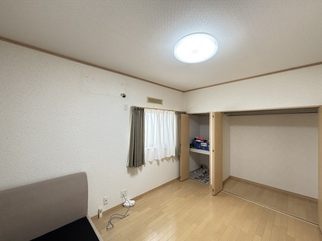 中古戸建　あさひが丘5丁目の洋室