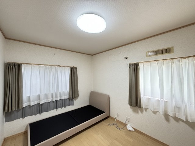 中古戸建　あさひが丘5丁目の洋室