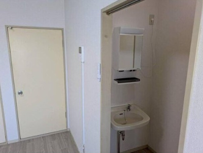 【洗面所】 | ロイヤルハイツⅠ