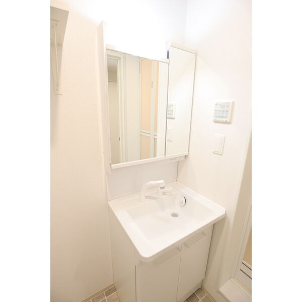 シェリム新瑞橋サウス　名古屋市賃貸　仲介手数料無料の洗面所