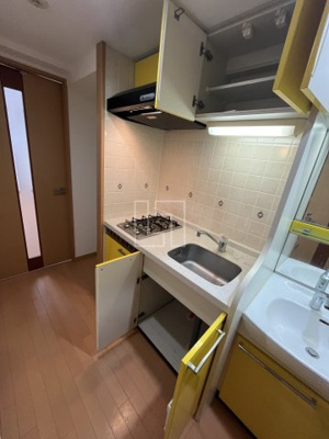 【キッチン】 | プレサンス心斎橋リベルタ | プレサンス心斎橋リベルタ　システムキッチン