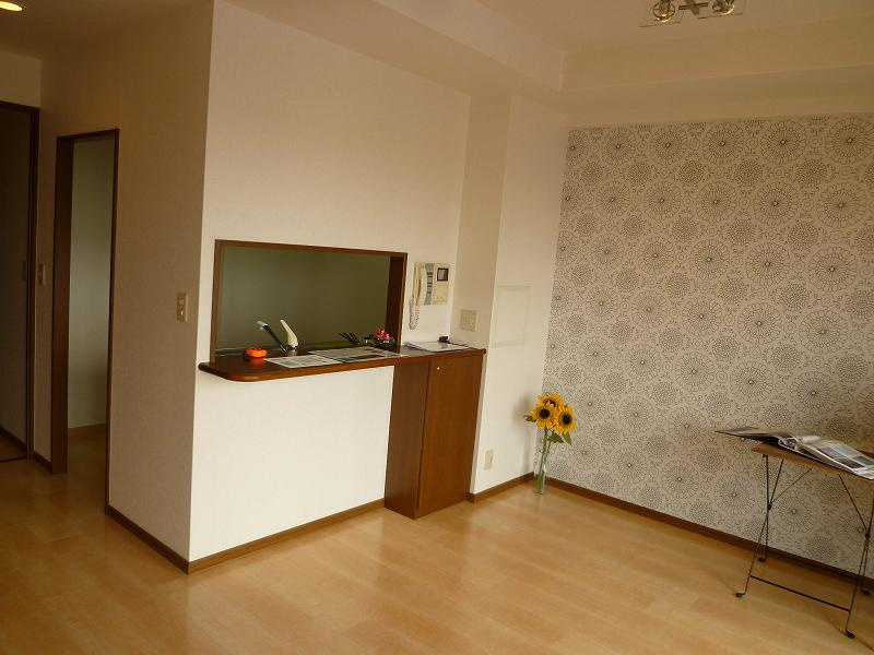 フロンティアタワーナンバイーストの居間・リビング