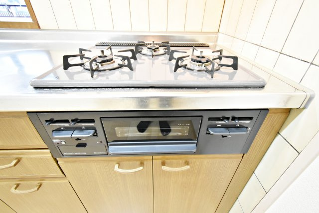 フロンティアタワー難波EAST（旧：グランソレイユ日本橋）のキッチン