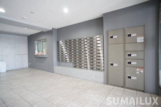 熊本市南区平田２丁目の賃貸マンションのロビー